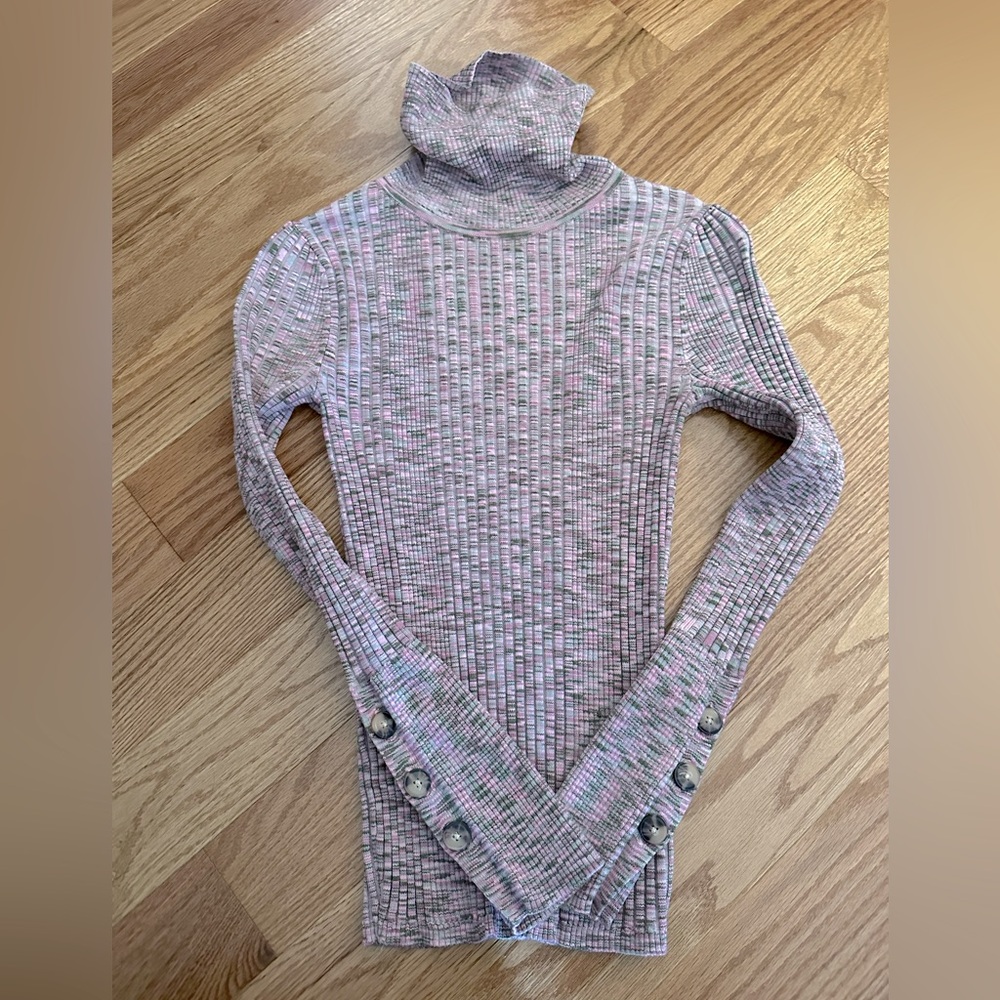 Anthropologie pink heathered turtleneck with button cuffs size XS